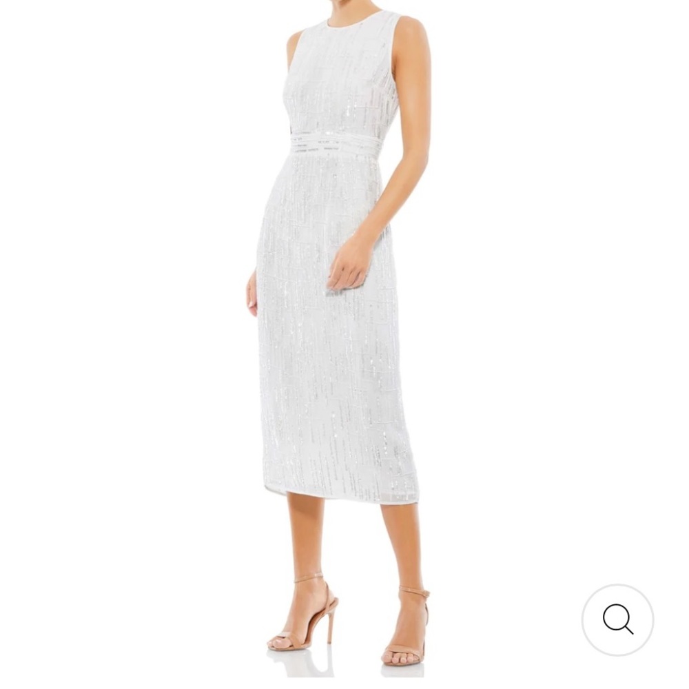 Mac Duggal sleeveless sequin cocktail midi dress